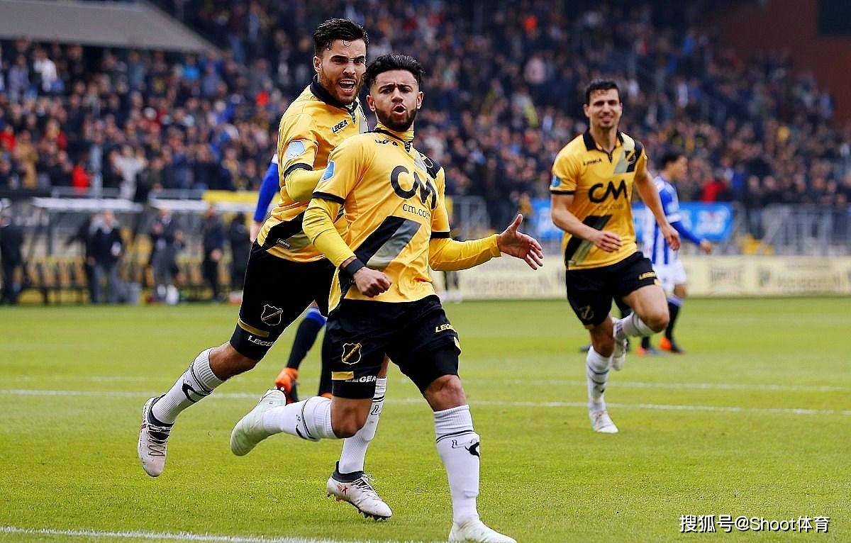 葡超倒计时,埃因霍温集结日远射贴柱,细节引发关注,球迷炸锅,控场能力受关注的简单介绍 葡超倒计时,埃因霍温集结日远射贴柱,细节引发关注,球迷炸锅,控场能力受关注的简单介绍