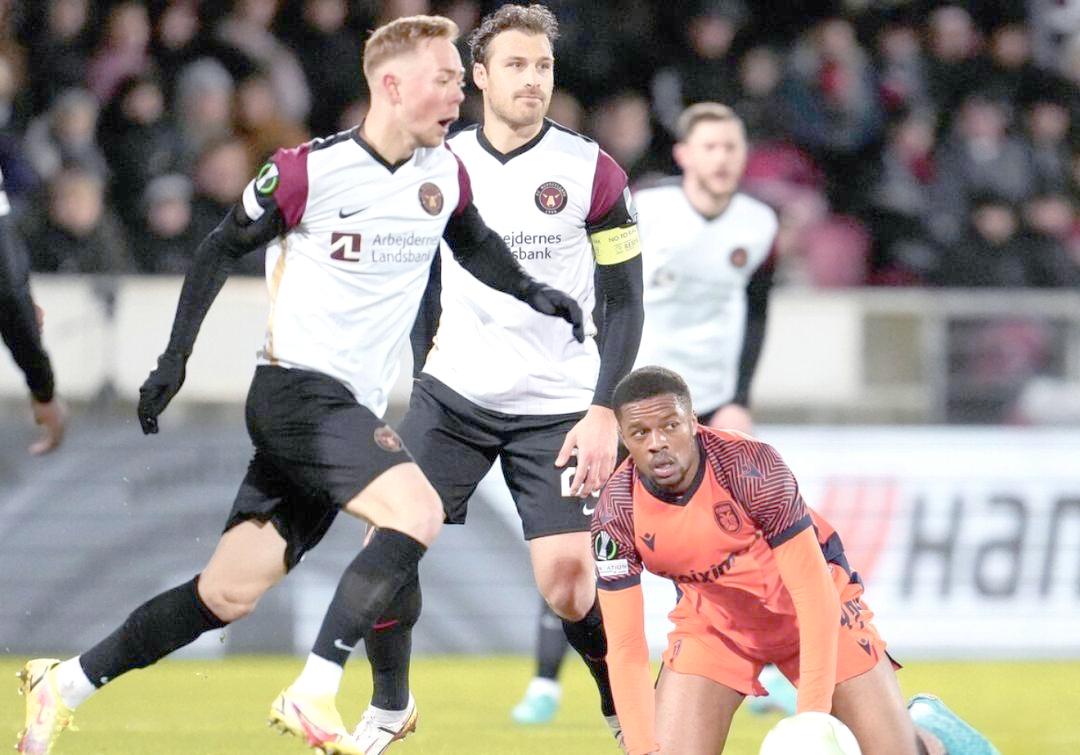 葡超倒计时,埃因霍温集结日远射贴柱,细节引发关注,球迷炸锅,控场能力受关注的简单介绍 葡超倒计时,埃因霍温集结日远射贴柱,细节引发关注,球迷炸锅,控场能力受关注的简单介绍