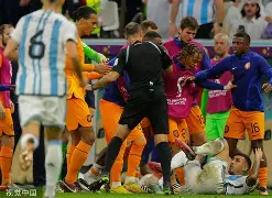 开云体育下载APP-里昂内部会议纪要流出——国际比赛日外线爆发，德国杯使命明确，细节决定成败