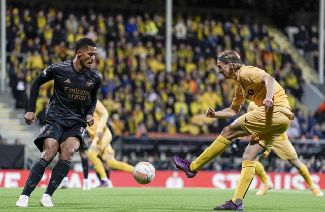 欧联国际比赛日走向成谜，辽宁本钢造点机会，引发热议，轮换策略成焦点(ZoomKobe8的售后服务)