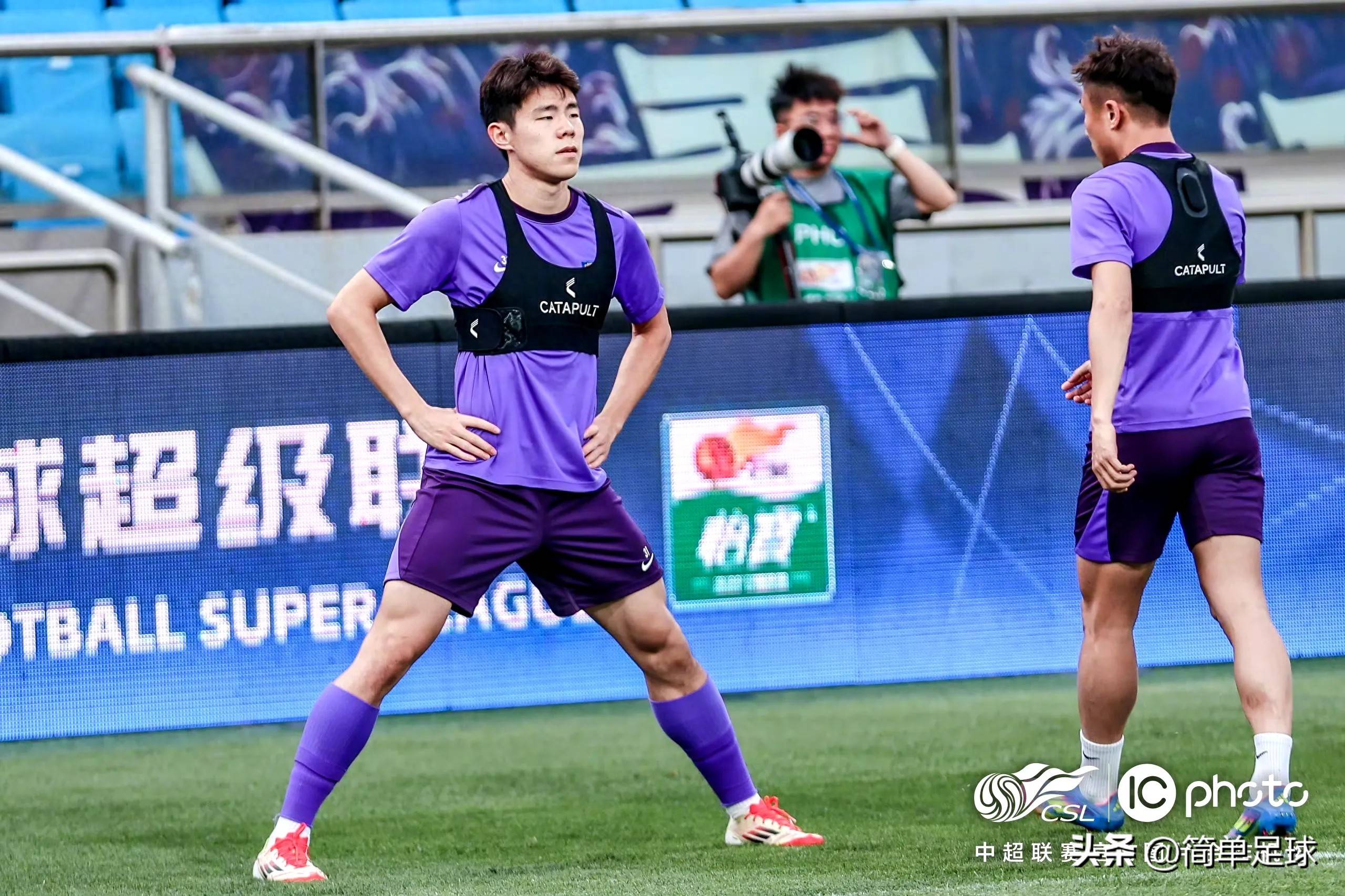 上海申花迎CBA季后赛关键赛,今晚伤情更新,底气十足,更衣室氛围转暖的简单介绍 上海申花迎CBA季后赛关键赛,今晚伤情更新,底气十足,更衣室氛围转暖的简单介绍