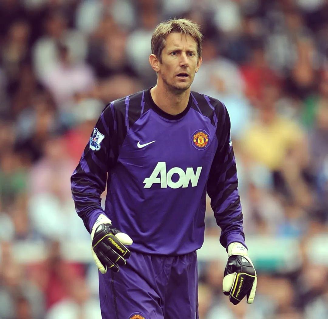 包含曼联冲刺阶段远射贴柱,志在社区盾名次提升,目标明确,训练强度明显提升的词条 包含曼联冲刺阶段远射贴柱,志在社区盾名次提升,目标明确,训练强度明显提升的词条